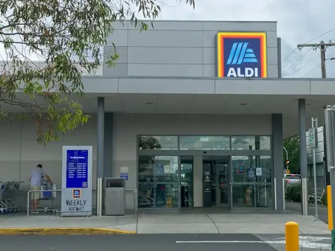 ALDI - Photo by Marques Thomas on Unsplash